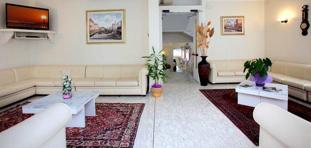 Hotel Torino Lido di Jesolo Zewnętrze zdjęcie