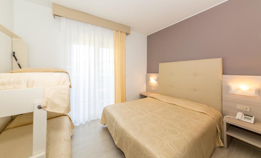 Hotel Torino Lido di Jesolo Zewnętrze zdjęcie
