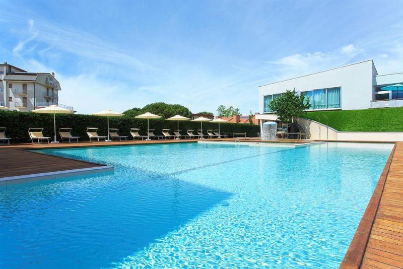 Hotel Torino Lido di Jesolo Zewnętrze zdjęcie